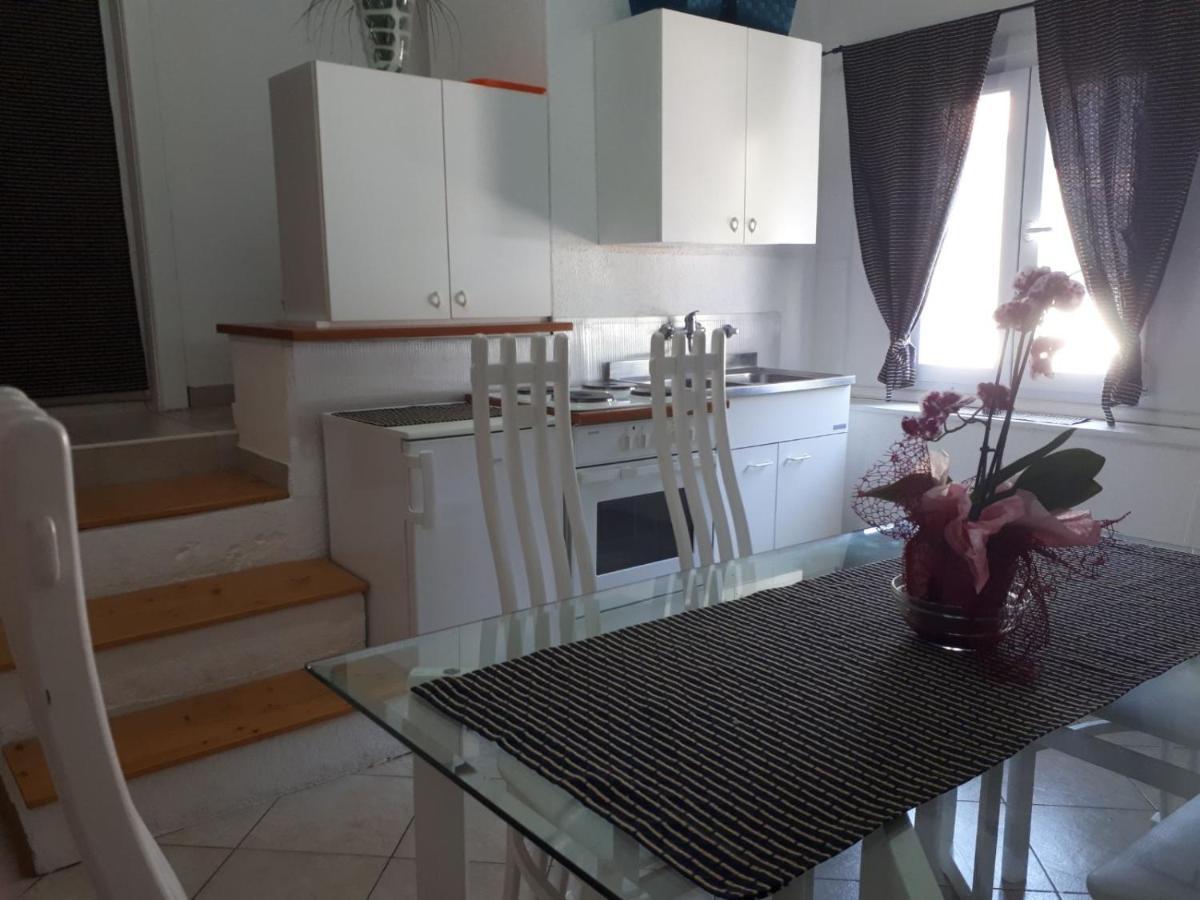 Apartments Petra 23 Mali Lošinj Εξωτερικό φωτογραφία